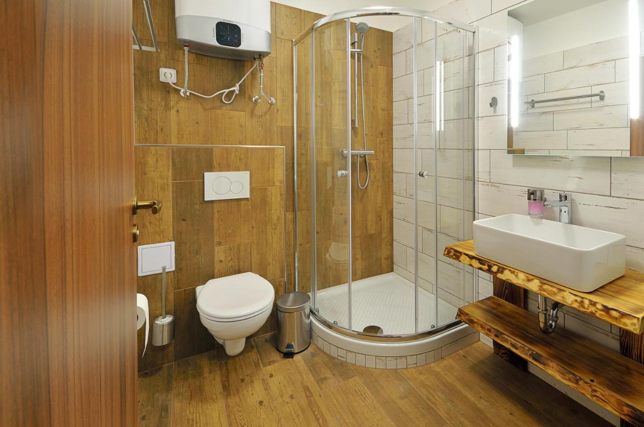Penzion Kuzelna Hotel Trutnov Luaran gambar